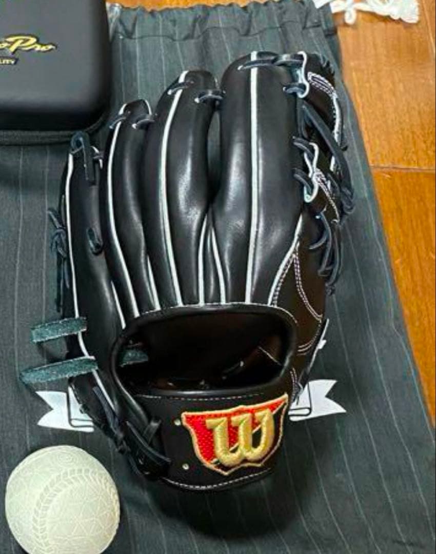 ウィルソン　グローブ