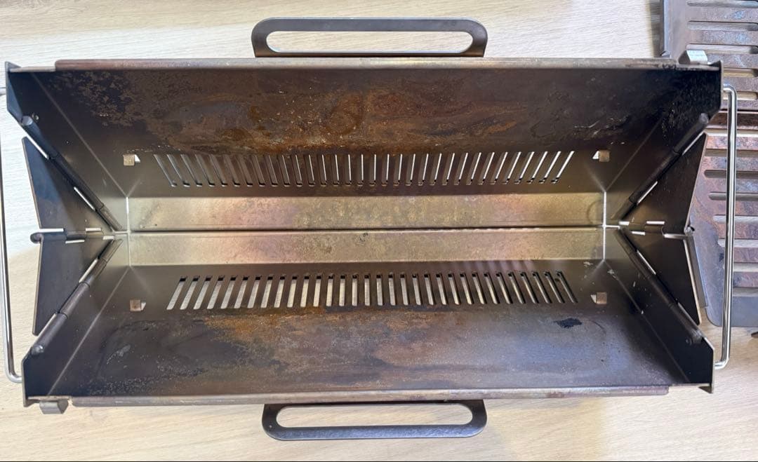 メバ 焚き火台　TOKYOCRAFTS