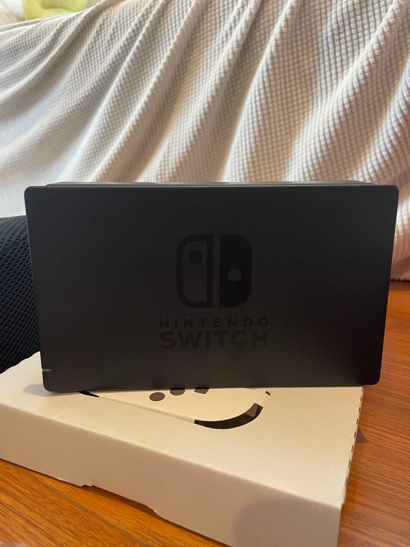 Switch（箱あり）本体　付属品あり