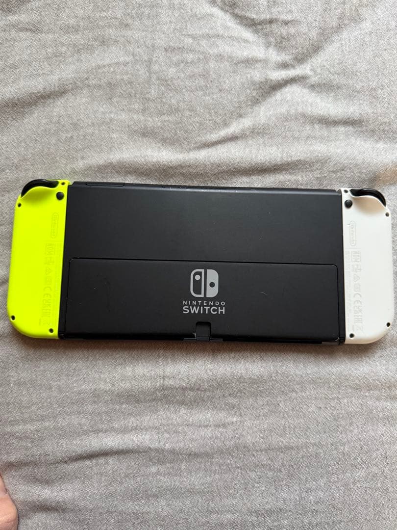 Nintendo Switch ホワイト/イエロー