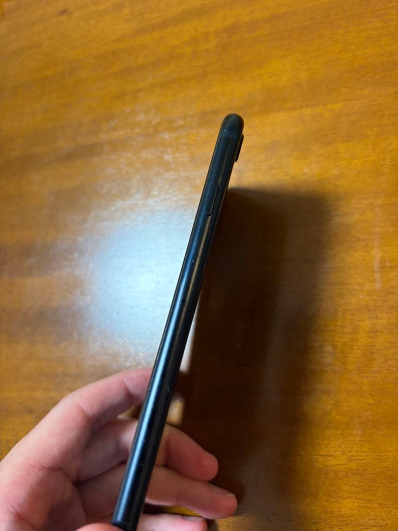 iPhone SE (第3世代) 128GB ミッドナイト