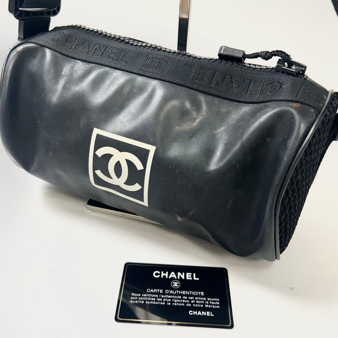 あちゅ CHANEL スポーツライン　ナイロン　ショルダーバッグ