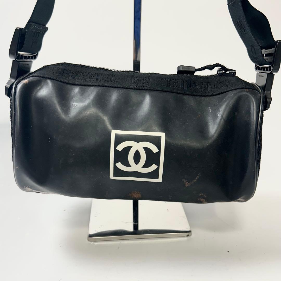 あちゅ CHANEL スポーツライン　ナイロン　ショルダーバッグ