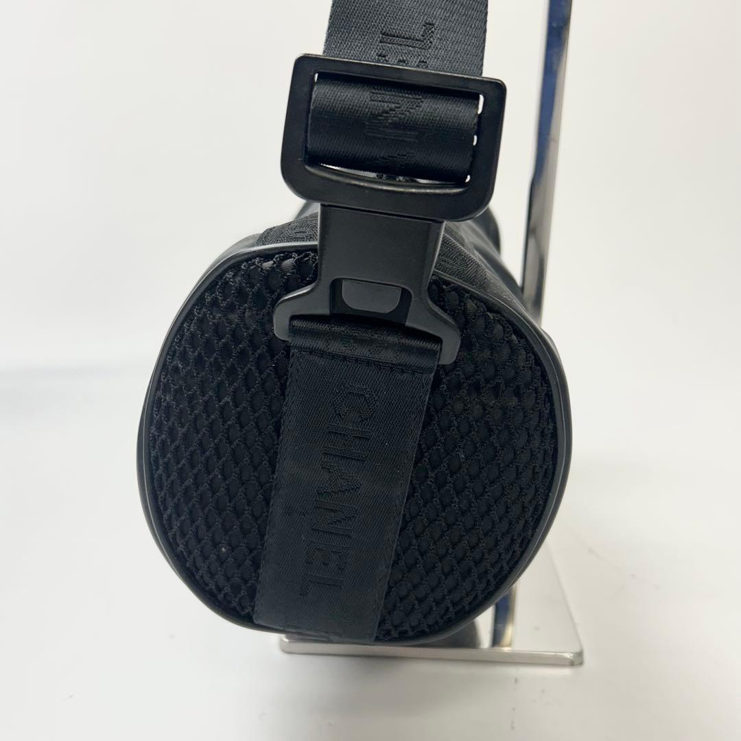 あちゅ CHANEL スポーツライン　ナイロン　ショルダーバッグ