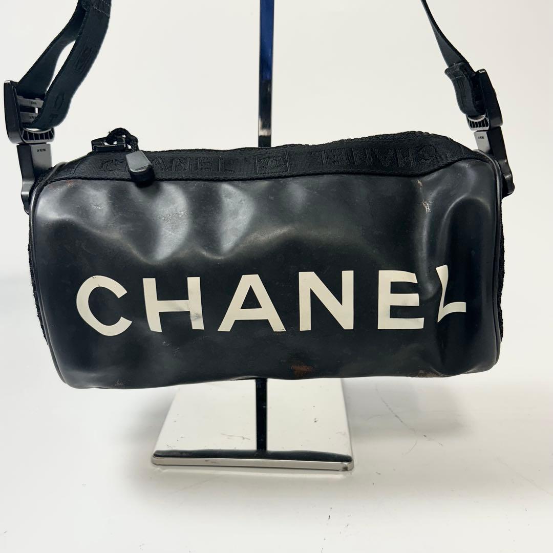 あちゅ CHANEL スポーツライン　ナイロン　ショルダーバッグ