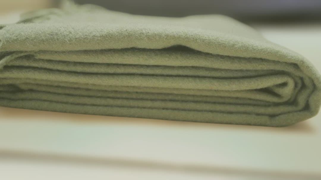 く*う様 Loro Piana 100% Cashmere マフラー