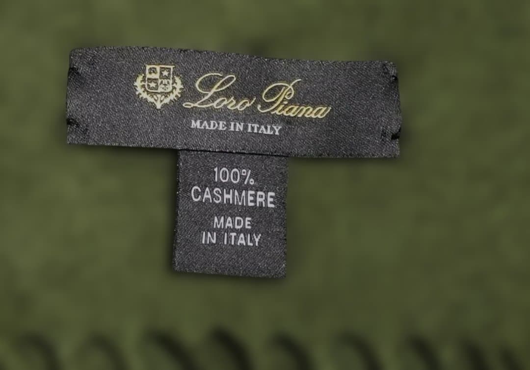 く*う様 Loro Piana 100% Cashmere マフラー