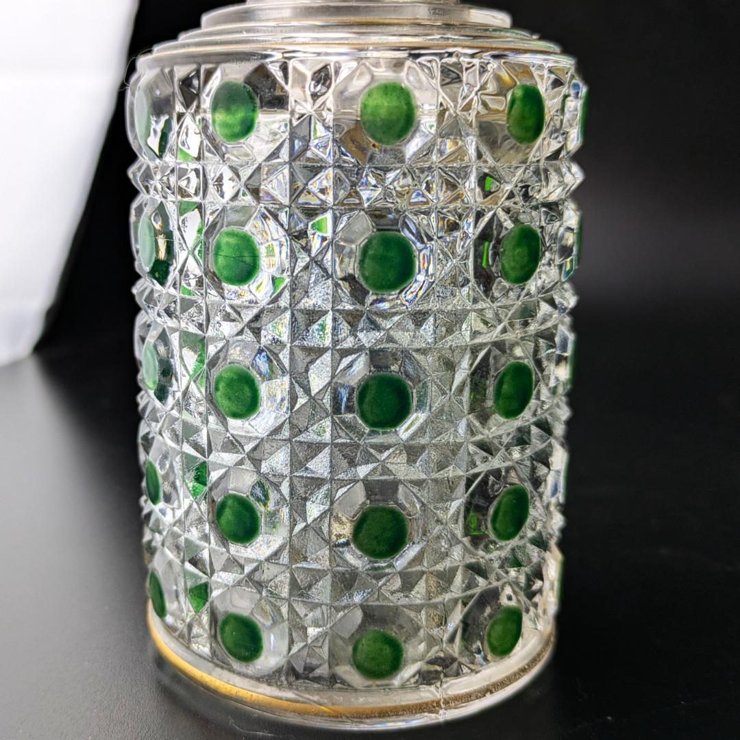 オールドバカラ ディアマン 中型香水瓶 グリーン＆金彩 BACCARAT