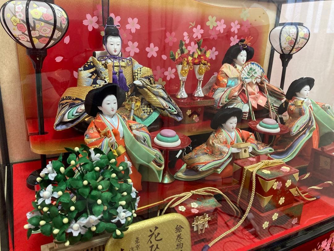 雛人形セット 桜の花と提灯付き