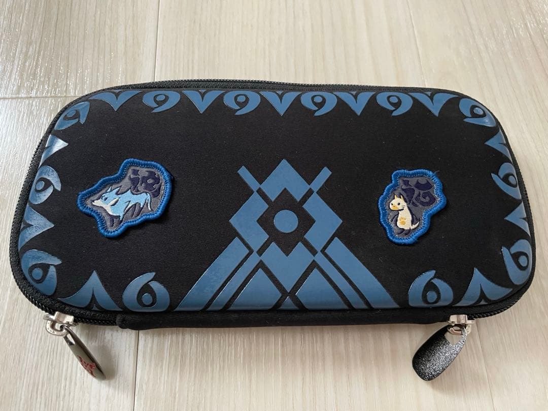 Nintendo Switch Lite ターコイズ　モンハンケース付