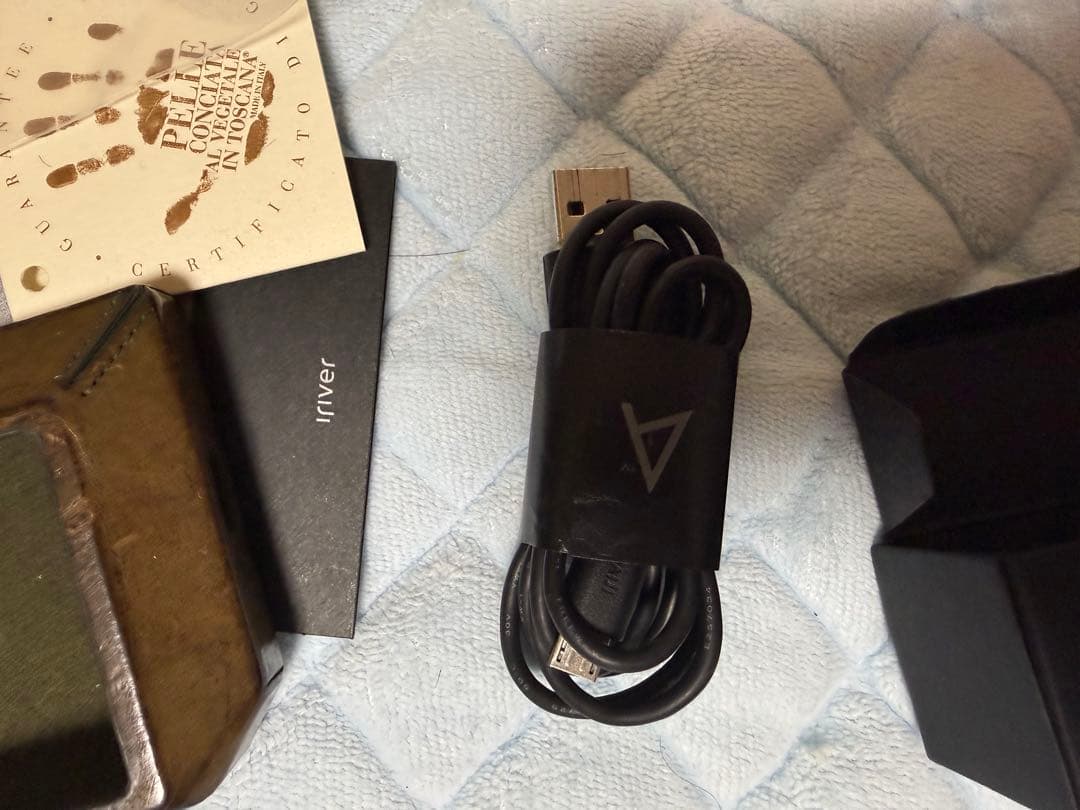 Astell&Kern AK240デジタルオーディオプレーヤー