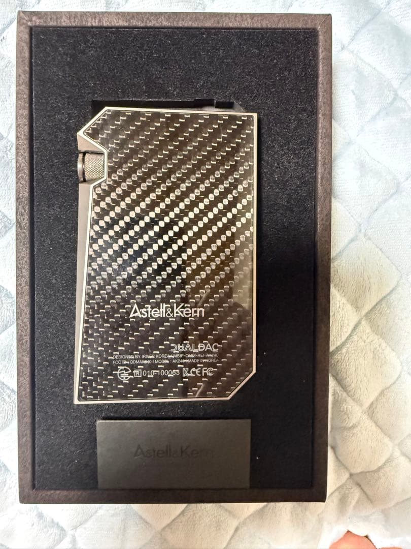 Astell&Kern AK240デジタルオーディオプレーヤー