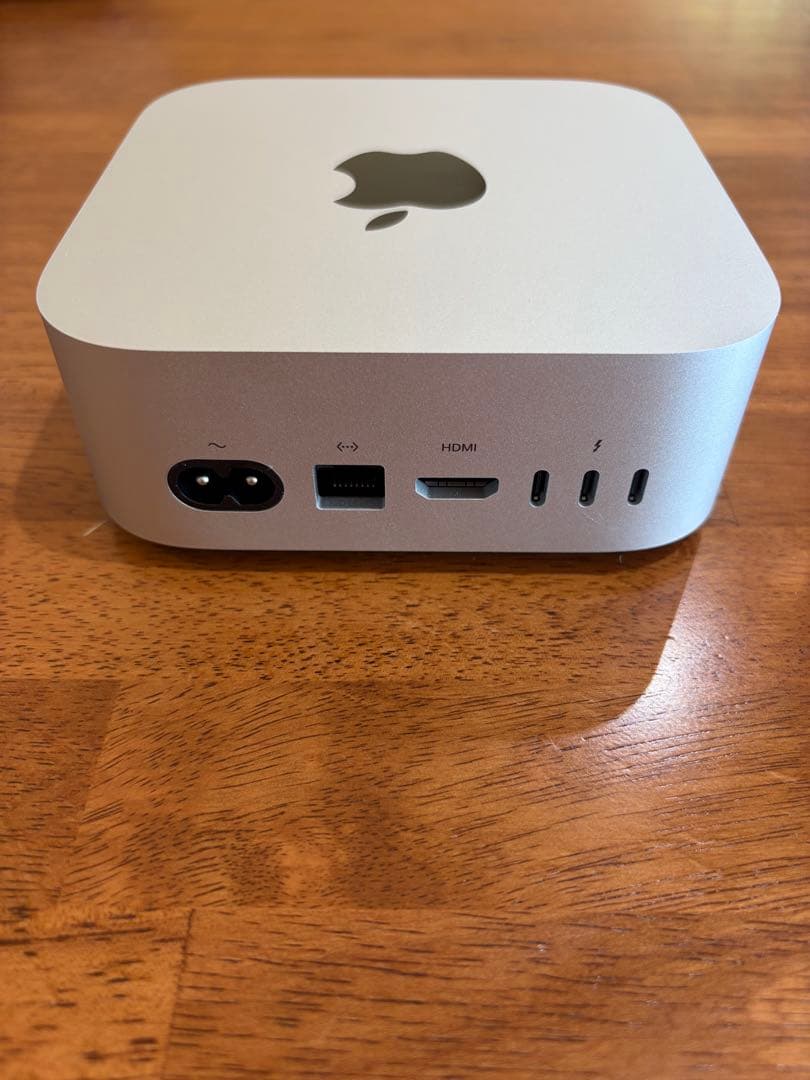 Mac mini M4 メモリ16GB