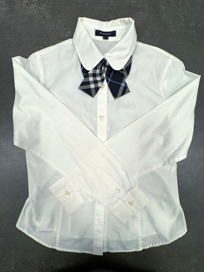 150cm バーバリー　スーツ　中学受験・卒業式