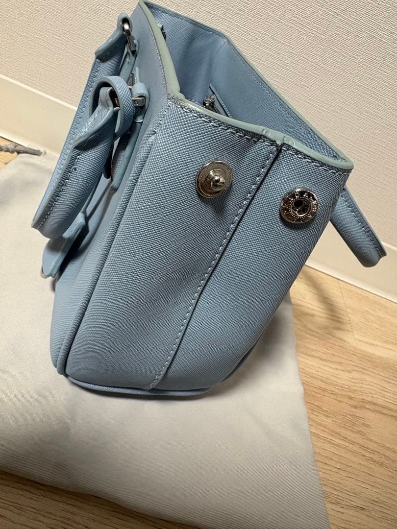 PRADA サフィアーノ ショルダーバッグ