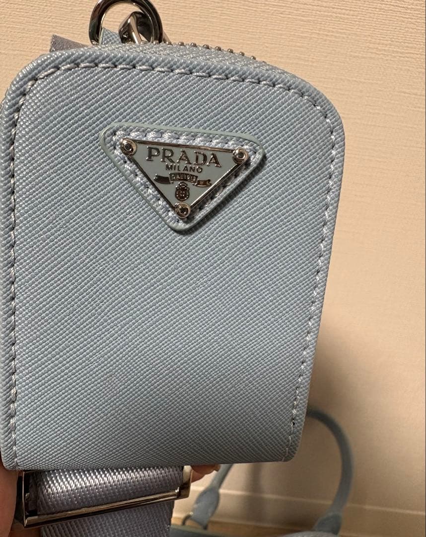 PRADA サフィアーノ ショルダーバッグ