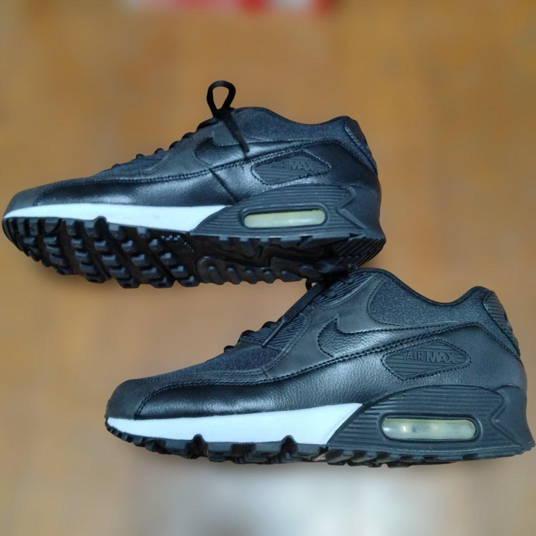 Nike Air Max 90 ウィメンズブラックスニーカー　25cm