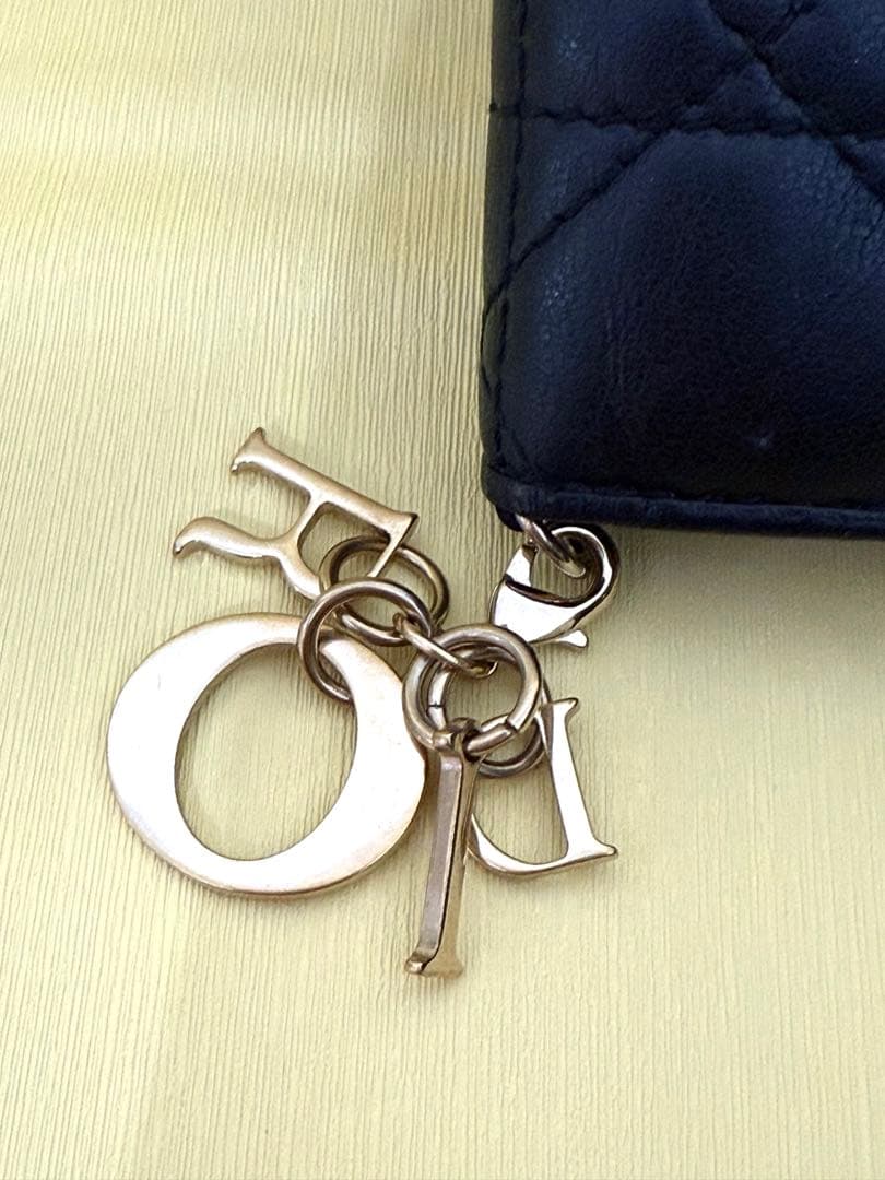 クリスチャンディオール　カナージュ　ブラック　レザー