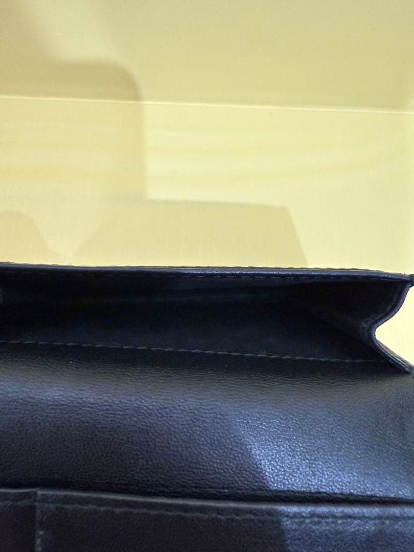 クリスチャンディオール　カナージュ　ブラック　レザー