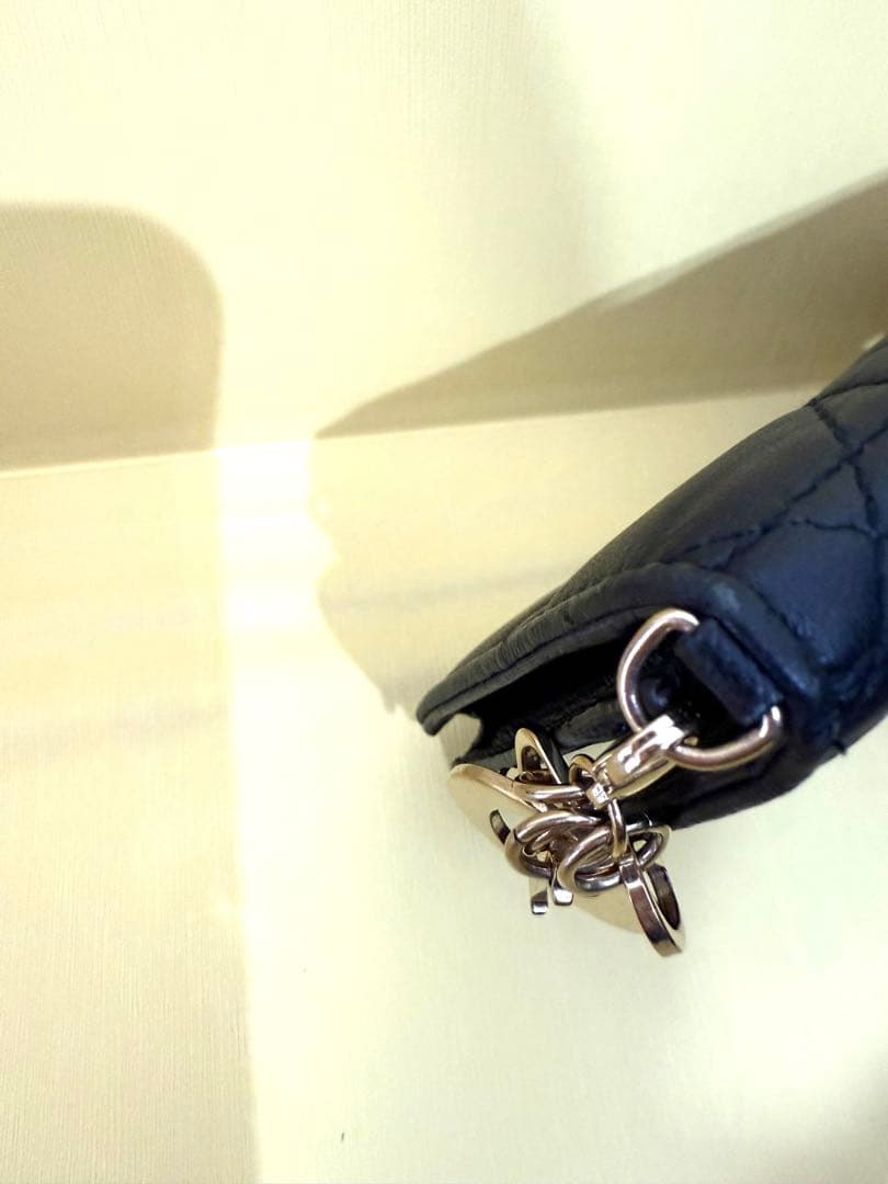 クリスチャンディオール　カナージュ　ブラック　レザー