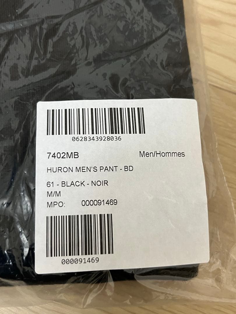 最終値下げ　新品　カナダグース HURON PANTS ブラックレーベルMサイズ