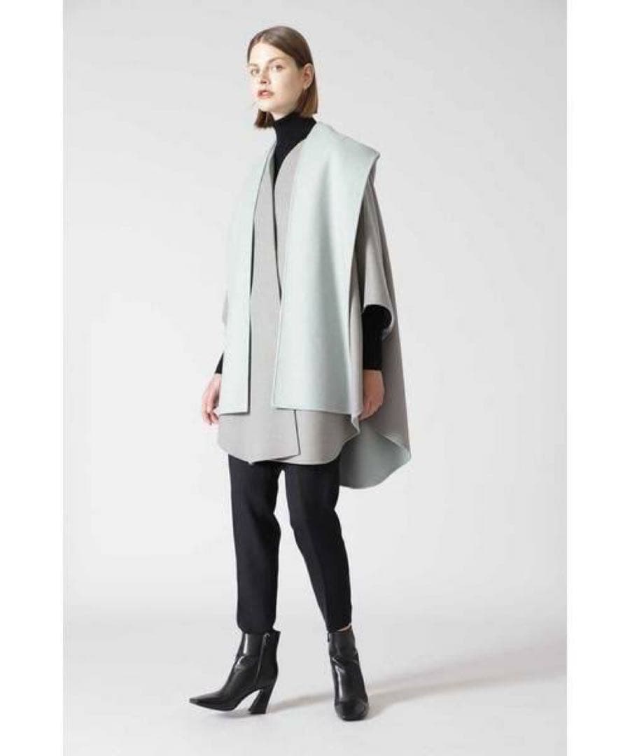 ADORE（アドーア） ツートン リバーフードコート／ポンチョコート