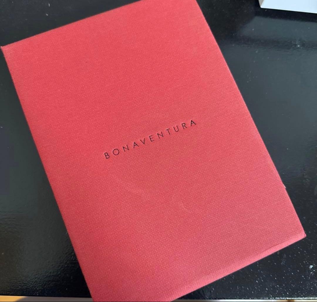 iPhone 16 Proボナベンチュラカバーケース シュリンクレザー