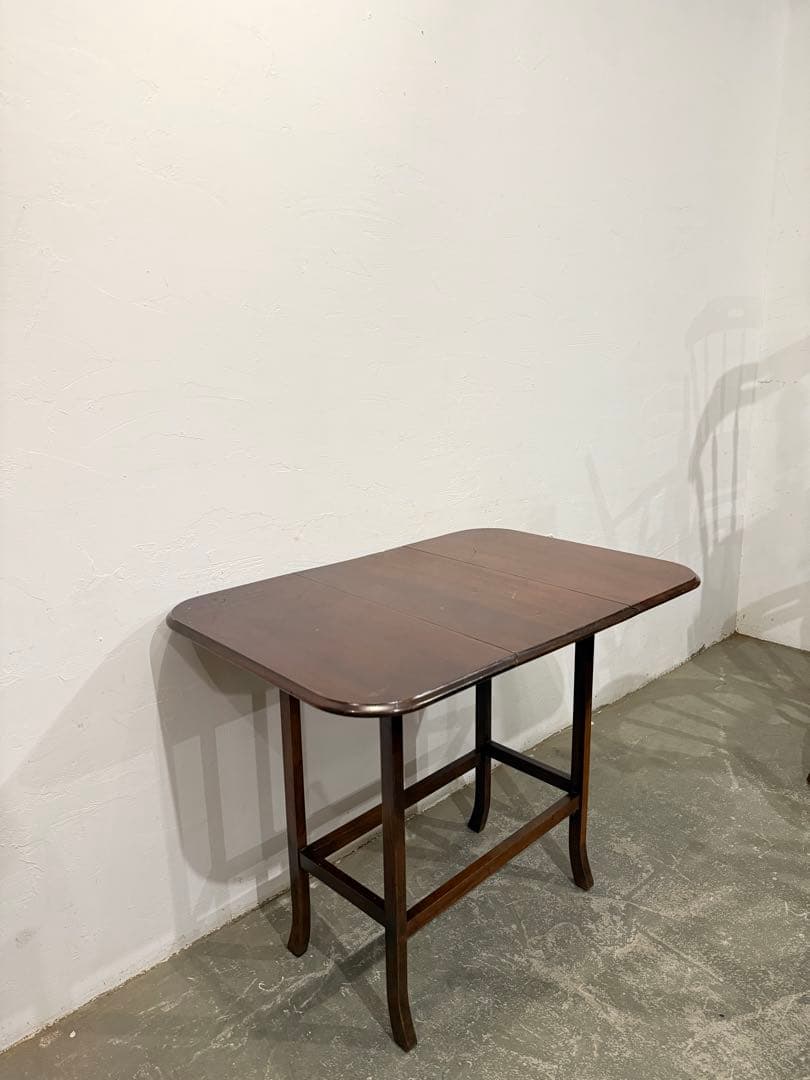 フランスアンティーク　ドロップリーフテーブル