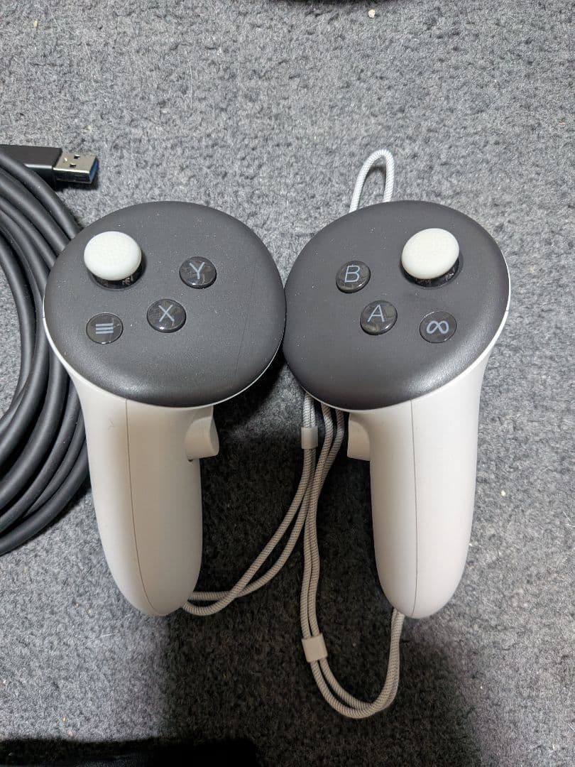 美品　 Quest 3S　128GB VRヘッドセット＋アクセサリー4点