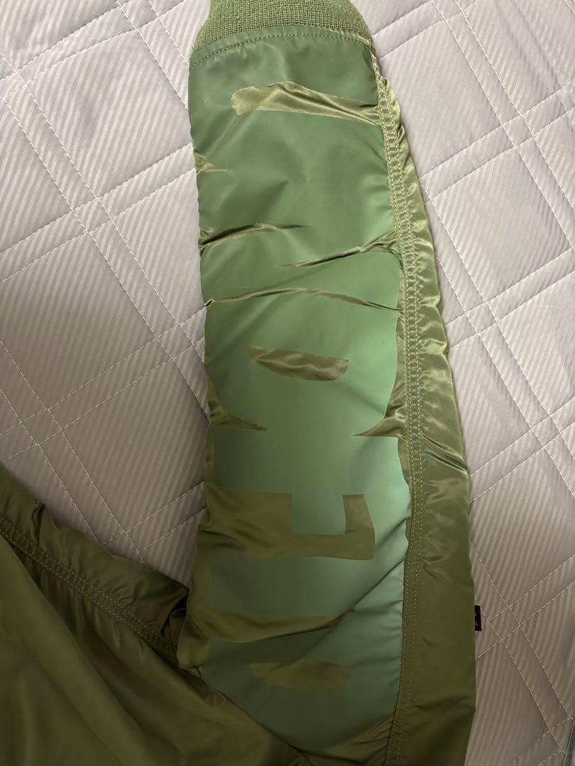 undefeated alpha industries ma-1 アンディ