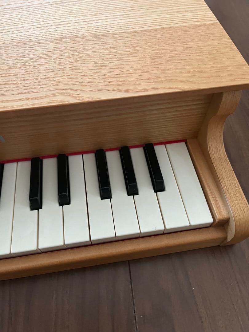カワイ ミニピアノ