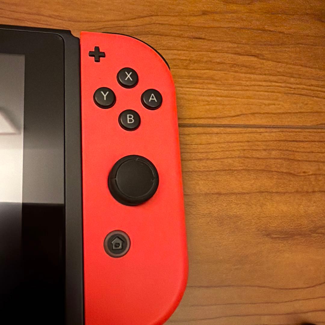 Nintendo Switch 本体＋付属品　値下げ不可