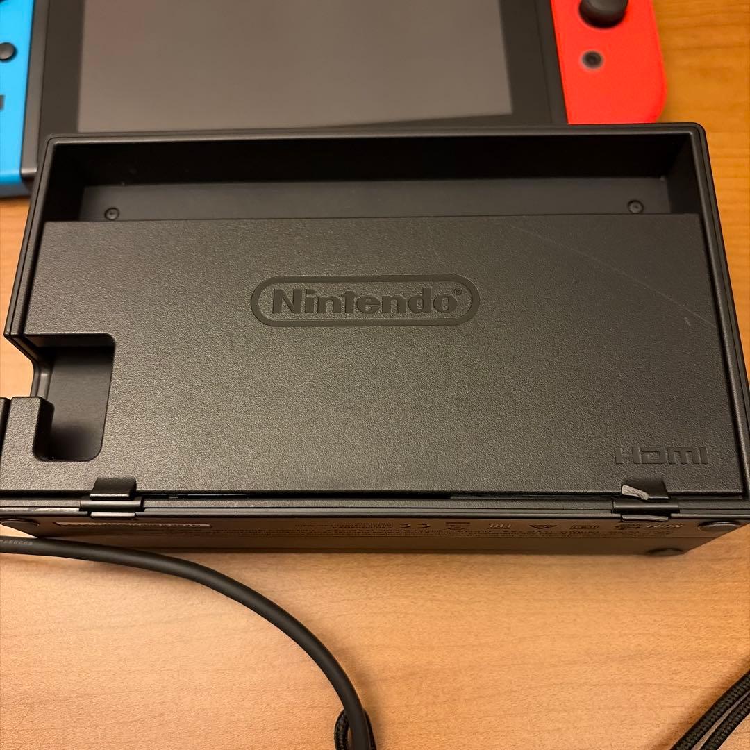 Nintendo Switch 本体＋付属品　値下げ不可