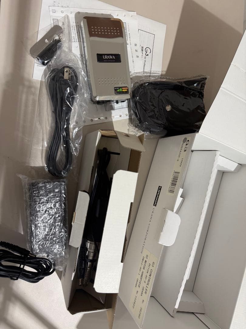 新品未使用　ウラワG3 シルバー