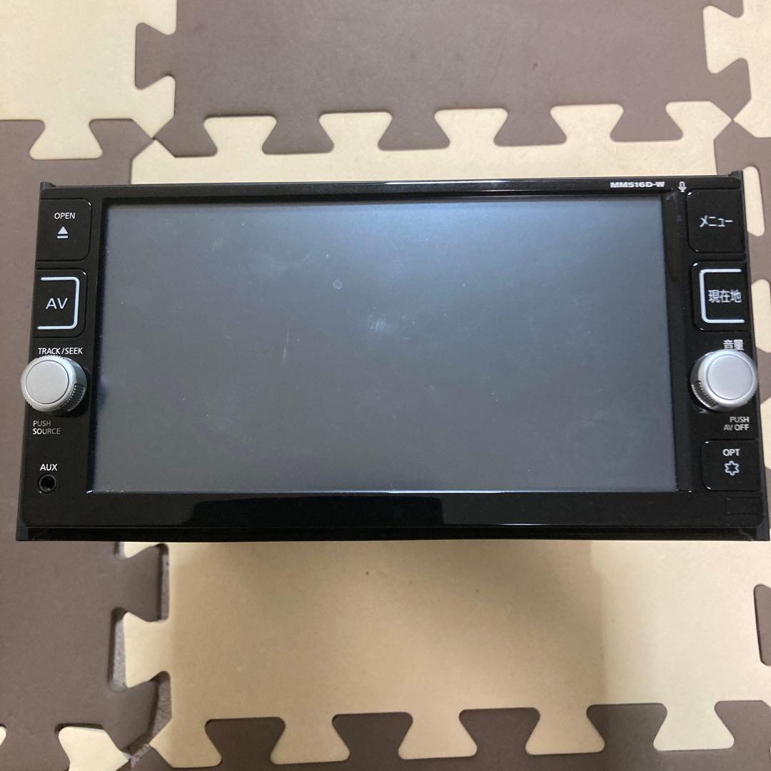 カーナビ　MM516D-W