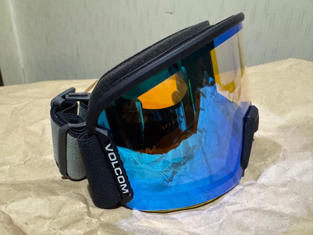 新品未使用 VOLCOM ゴーグル ブルーミラーレンズ