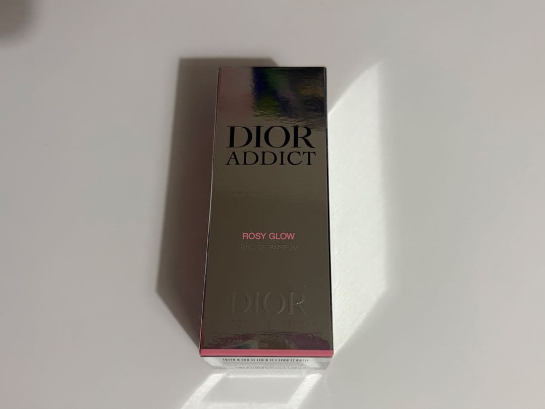Dior アディクト ロージーグロウ オードゥパルファン 香水 30ml