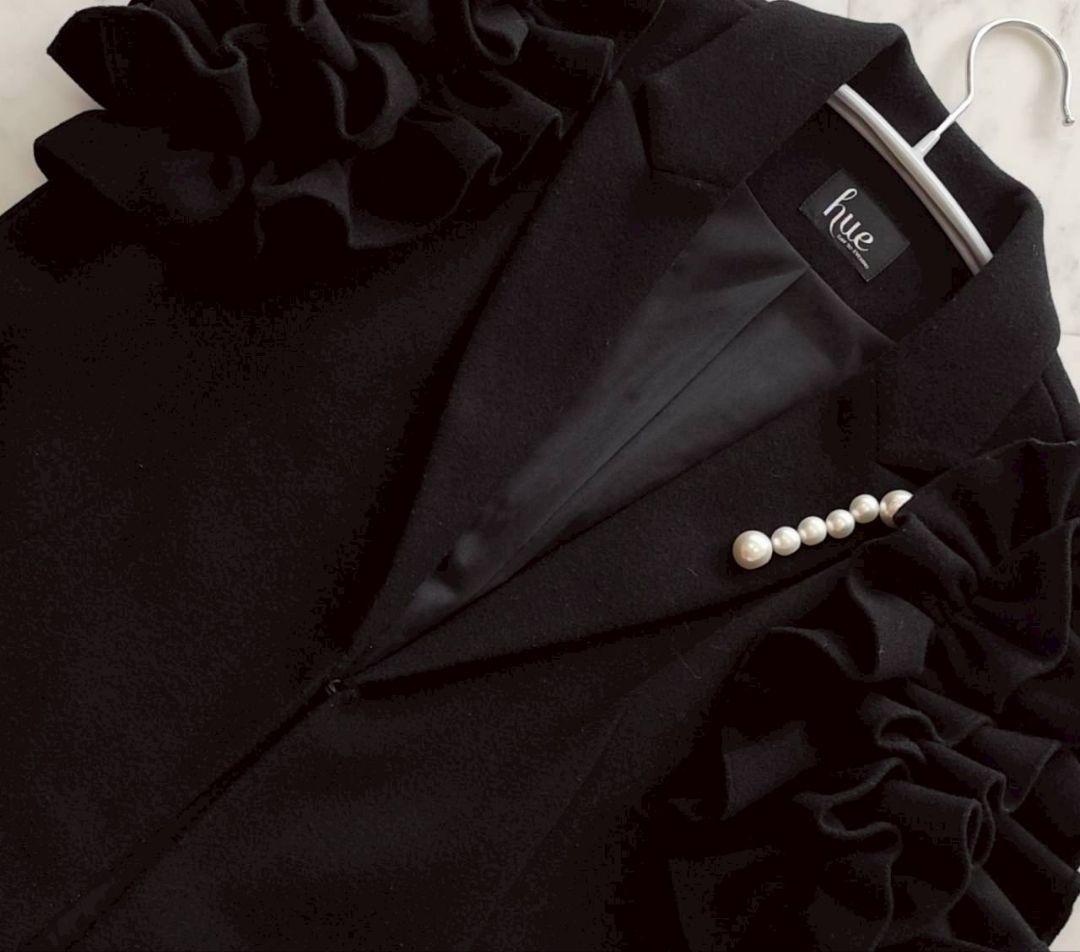 hue day to evening FRILL SLEEVE GILET ジレ