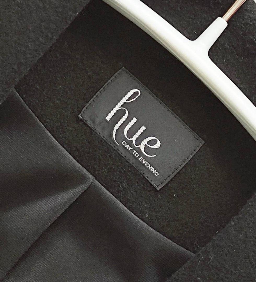 hue day to evening FRILL SLEEVE GILET ジレ