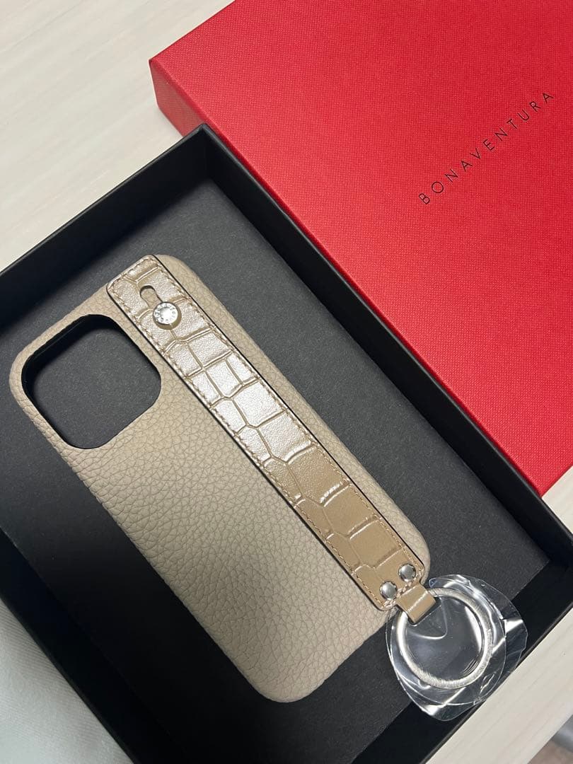 期間限定価格。新品！ボナベンチュラ⭐︎しーちゃんコラボiPhone13pro