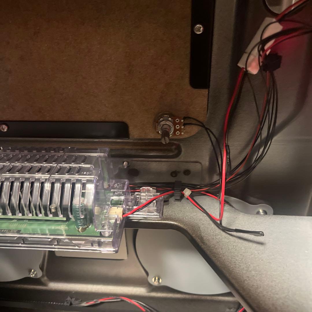 パチスロ 実機　タブータトゥー　不要機付　送料込み