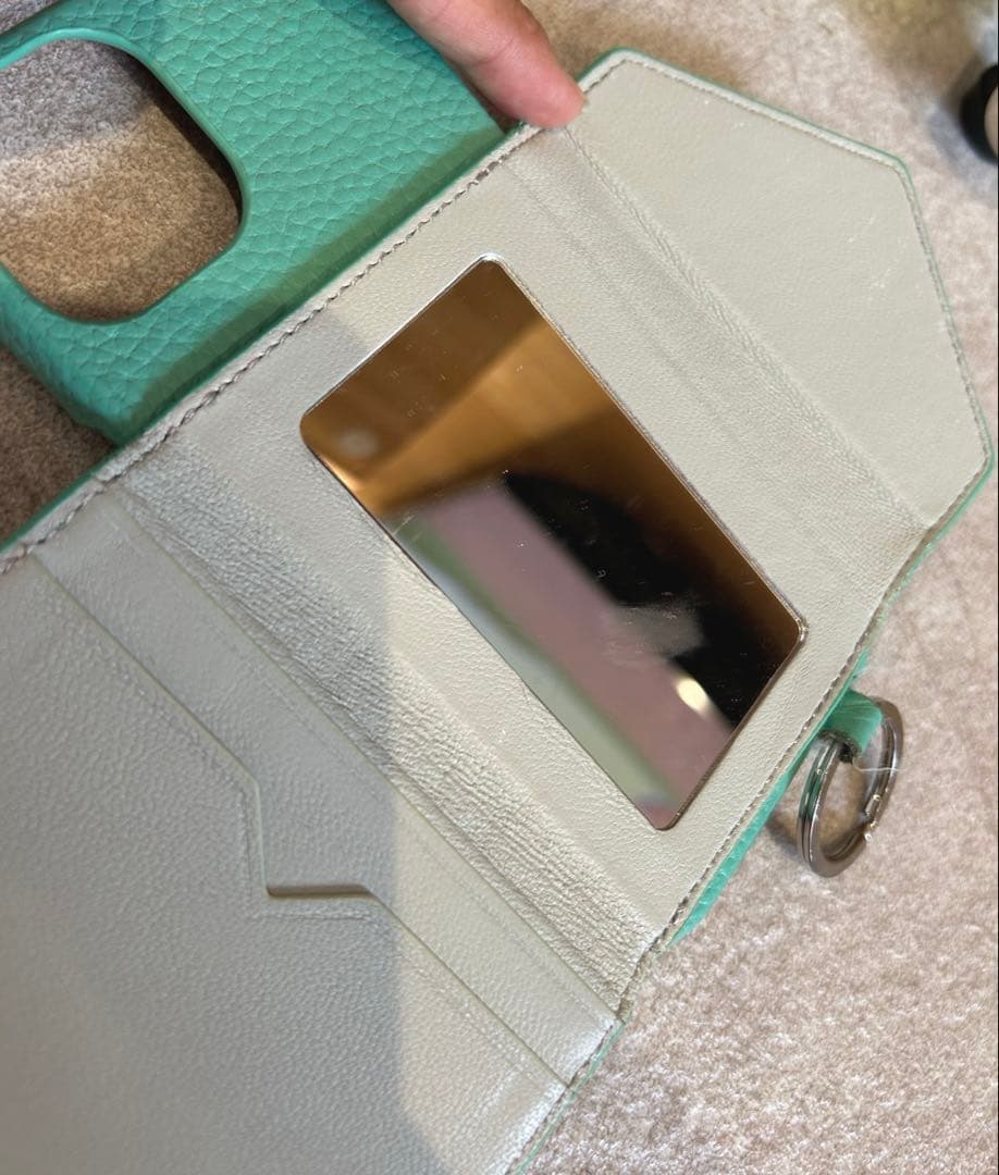 amiさん　鈴木亜美　スマホケース　ショルダー　iPhone14 マルチケース