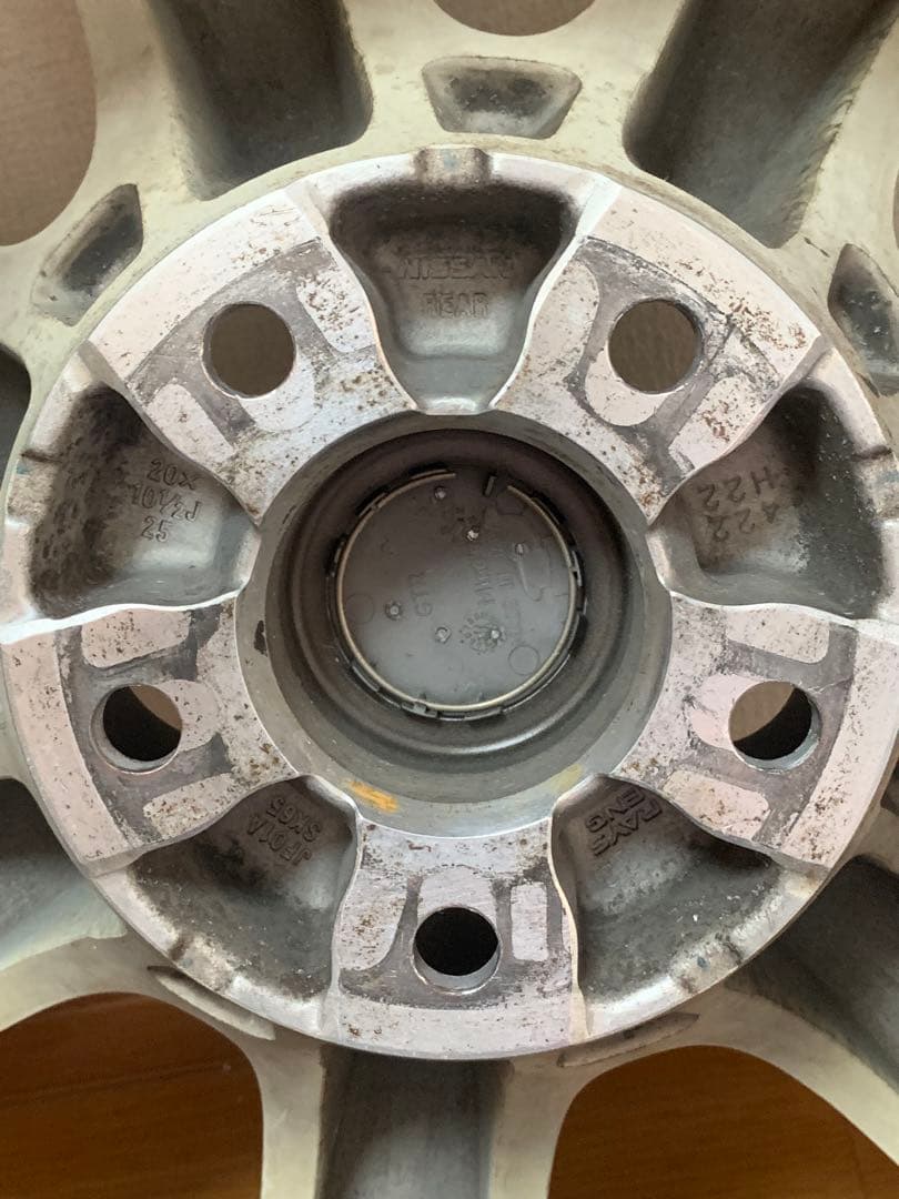 R35 純正ホイール　4本　週末値下げ中！