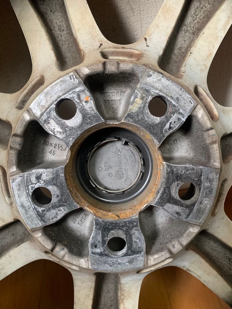 R35 純正ホイール　4本　週末値下げ中！