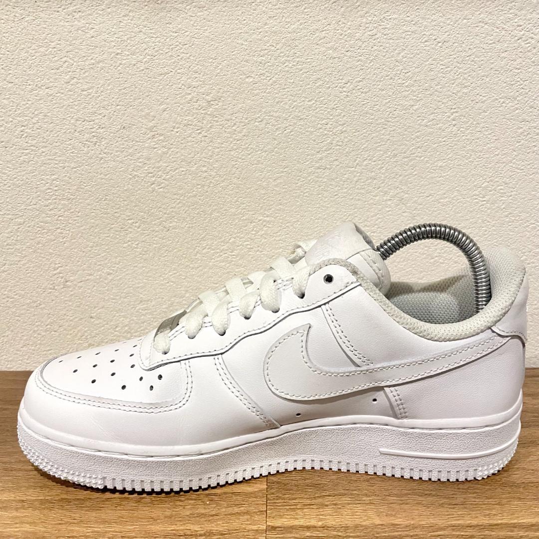 NIKE WMNS AIR FORCE 1 07 ナイキ エア フォース ワン