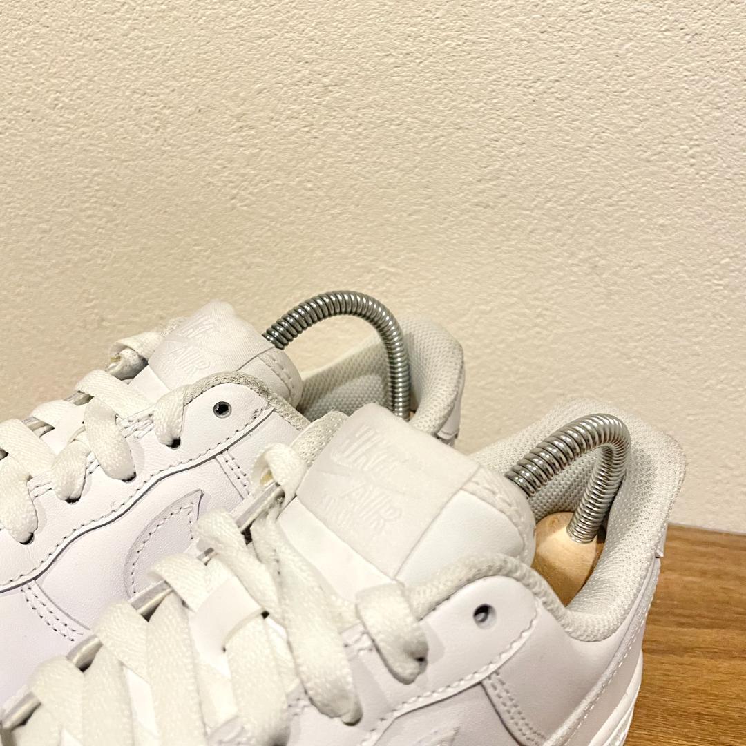 NIKE WMNS AIR FORCE 1 07 ナイキ エア フォース ワン