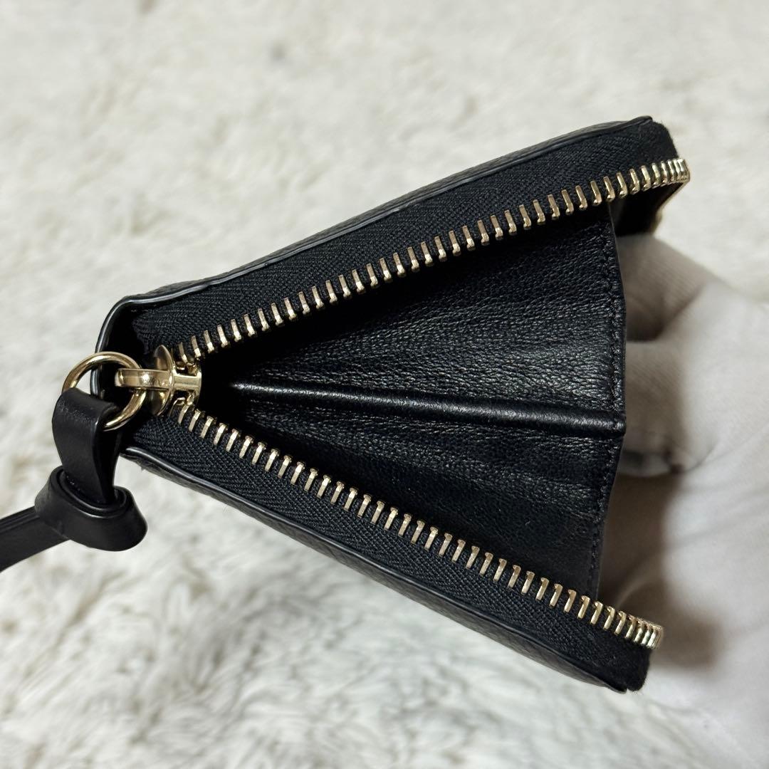 未使用✨Chloe クロエ アルファベット レザー　ロングウォレット ブラック