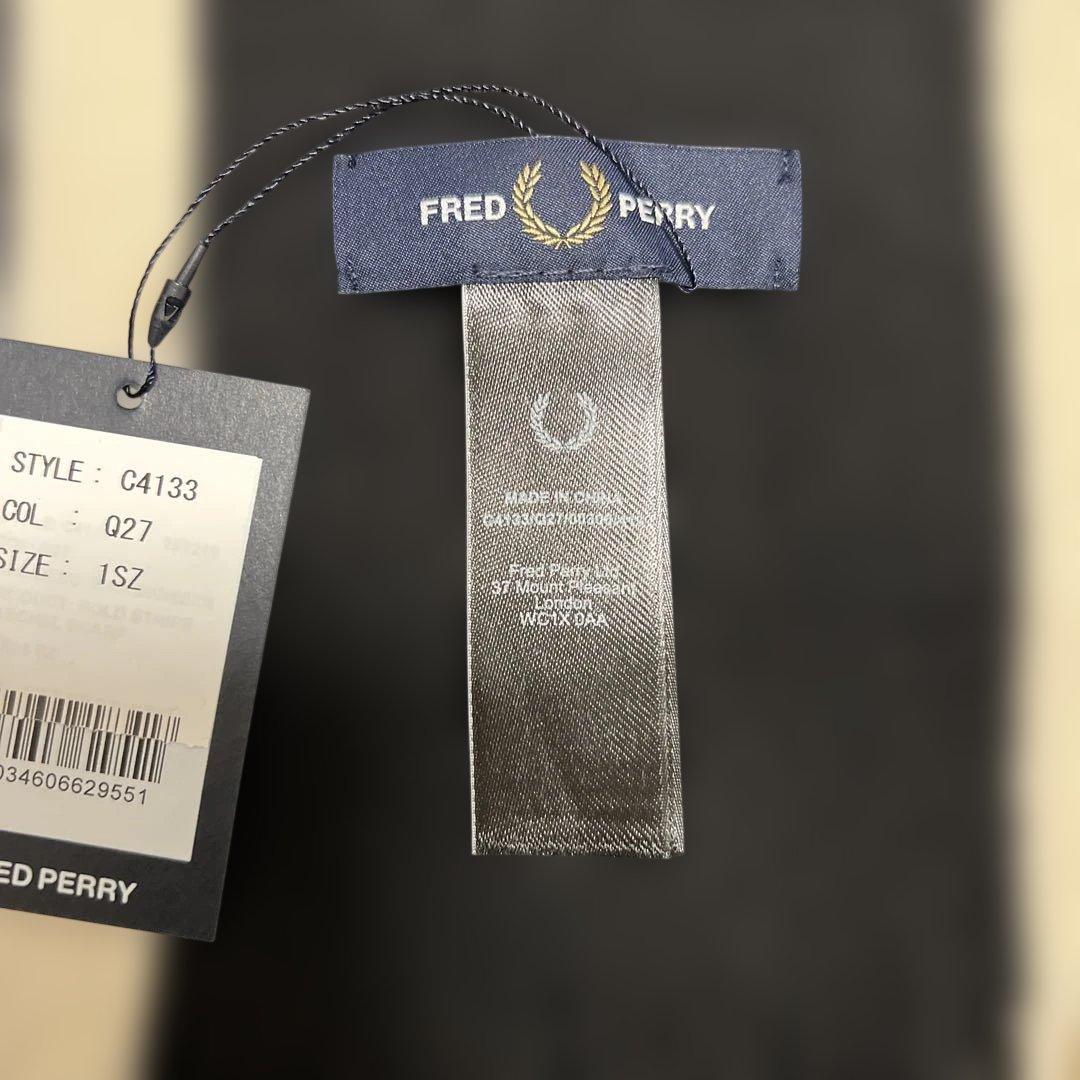 新品未使用　FRED PERRY ストライプマフラー　フレッドペリー　マフラー