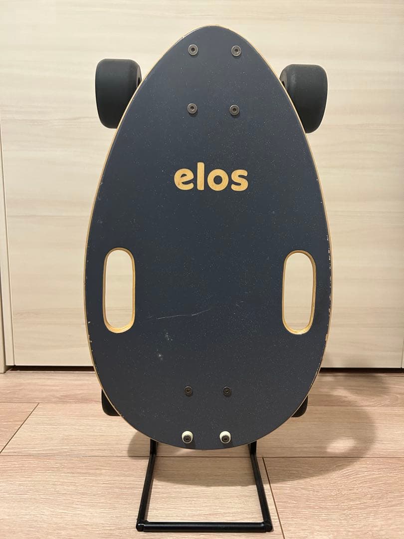 Elos スケートボード w/ 特注スタンド