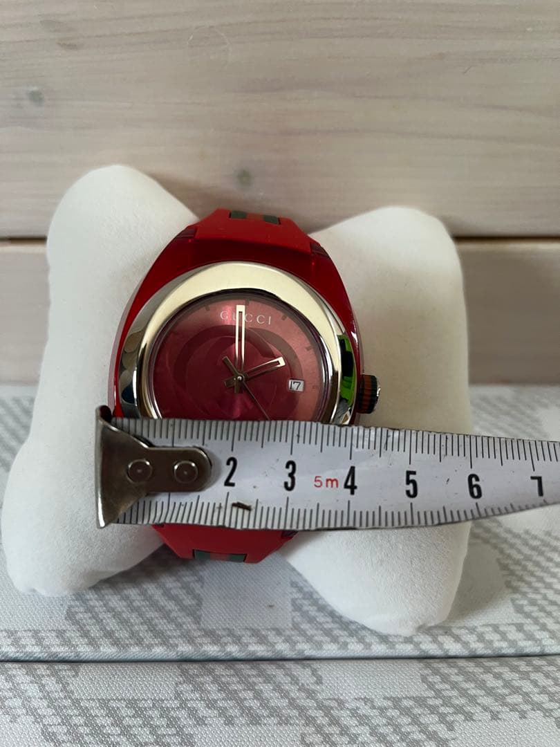 GUCCI グッチ　sync archive Watch rubber レッド